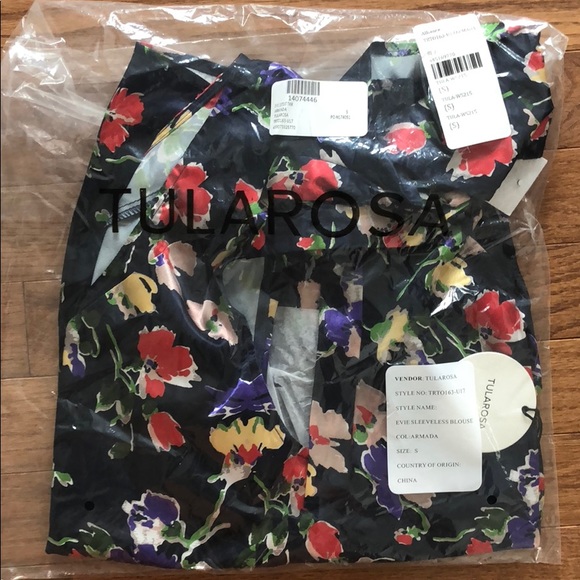 NWT Tularosa Evie Sleeveless Blouse - Picture 4 of 4